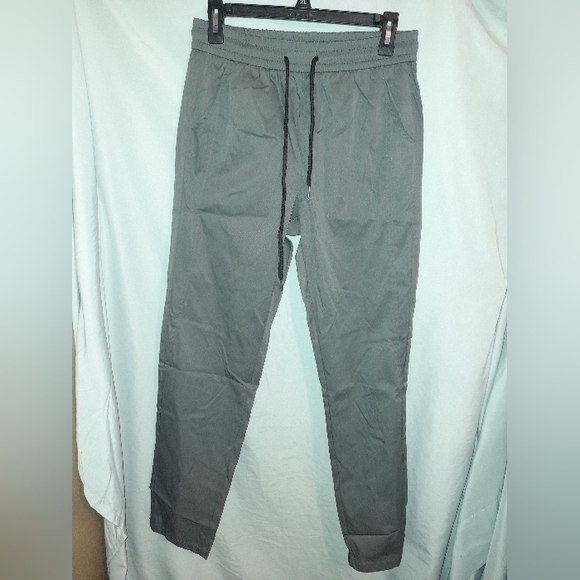 Manfinity Joggers - Picture 3 of 8